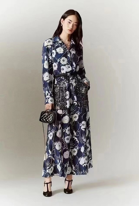 Soft Silk Elastic Twill 20MM Antiflaming Anti-Wrinkle Scarf Digital printed Design for fashion luxury Dress
