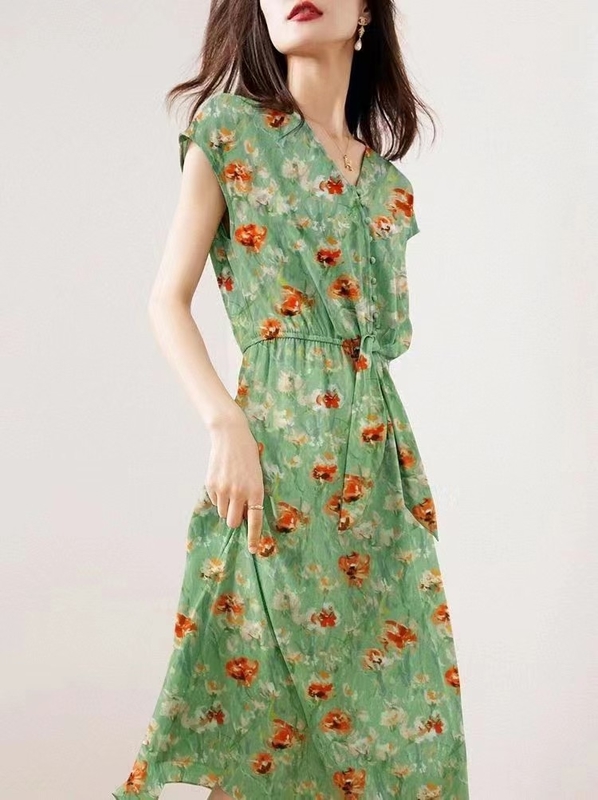 100% Silk Elastic crepe DE chine 16MM Anti-Wrinkle Digital printing Design for Girl fashion Dress with luxury